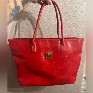 MCM Large Red Patent Leather Tote 👜🩷😍